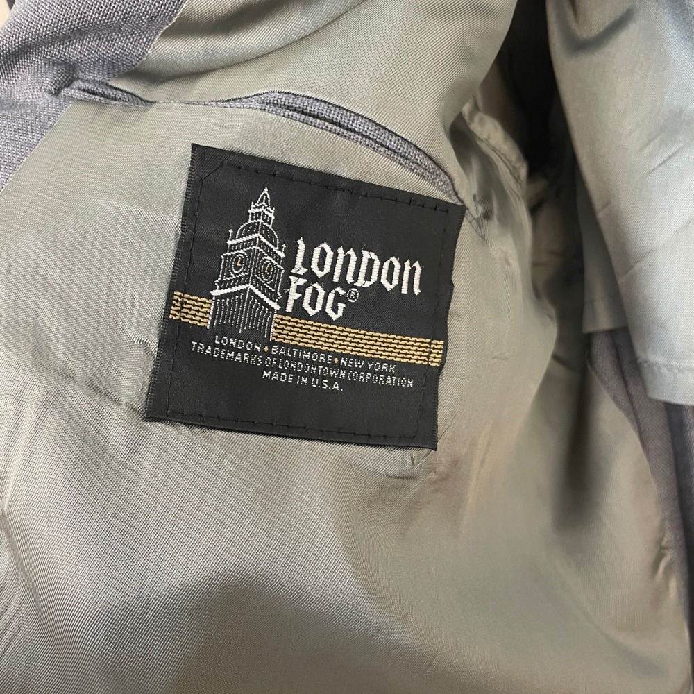 London Fog Mens Blazer 44R Gray Two Button Gold Accents Classic Made‎ in USA - Picture 4 of 11